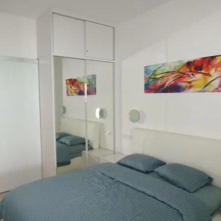 Carina On The Beach Apartman 公寓 *